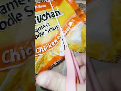 cutting Chicken Flavor Ramen Noodle package #maruchan #ramennoodles #food