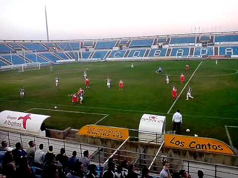 Comienzo del partido Badajoz Mérida.
