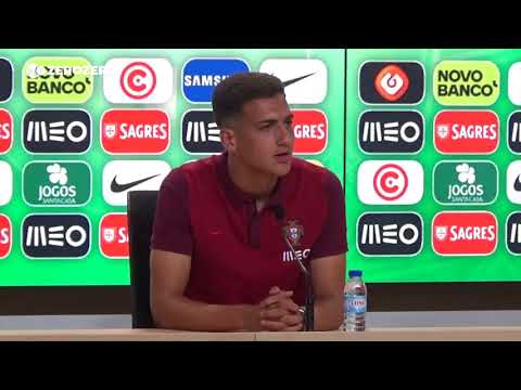 Diogo Dalot e a concorrência de Fernando Fonseca 