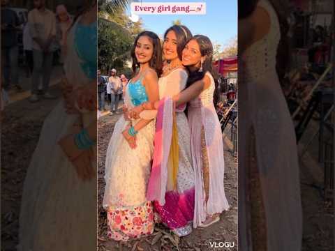 anchal sahu Indian actress Parineeti dress design picture of different dress for fashion design