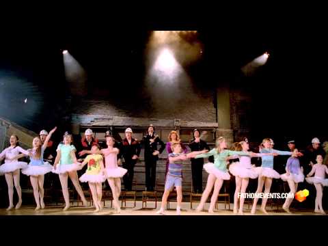 Billy Elliot the Musical In Cinemas - 20 sec Trailer