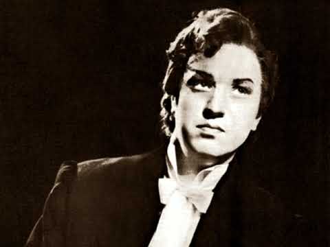 Tenor Virgilijus Noreika sings Caro mio ben