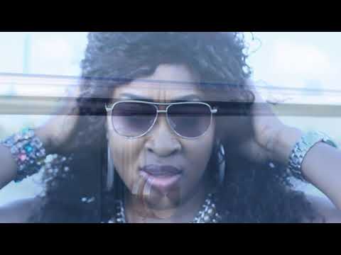 Debbe Kabula Diva - Tranga Lobie