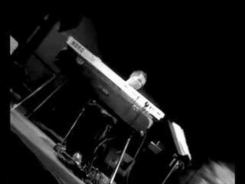 Harem B live mesmerized - Faith Evans