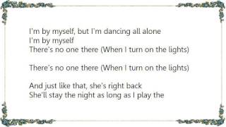 Gym Class Heroes - Solo Discotheque Whiskey Bitness Lyrics