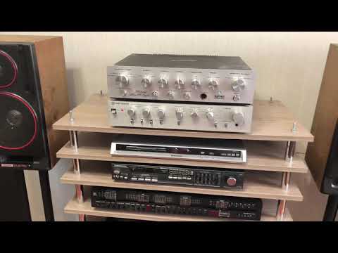 Предварительный усилитель Радиотехника уп-001 стерео на полочных Вега