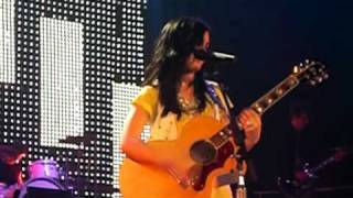 Demi Lovato Live - Two Worlds Collide & Message For Selena