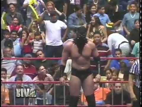 IWA: Glamour Boy Shane vs. Humongous (2004)