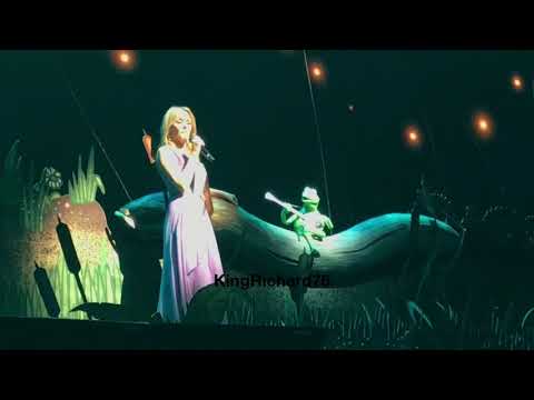 #TheMuppets Take The O2: Kermit The Rainbow Connection/Magic Store ft Kylie Minogue et al