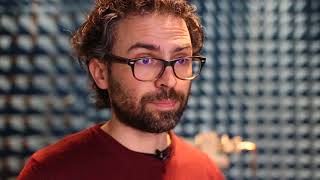 Millimeter-wave On-Chip Wireless-Optical Transceivers for 5th Generation Wireless Communications