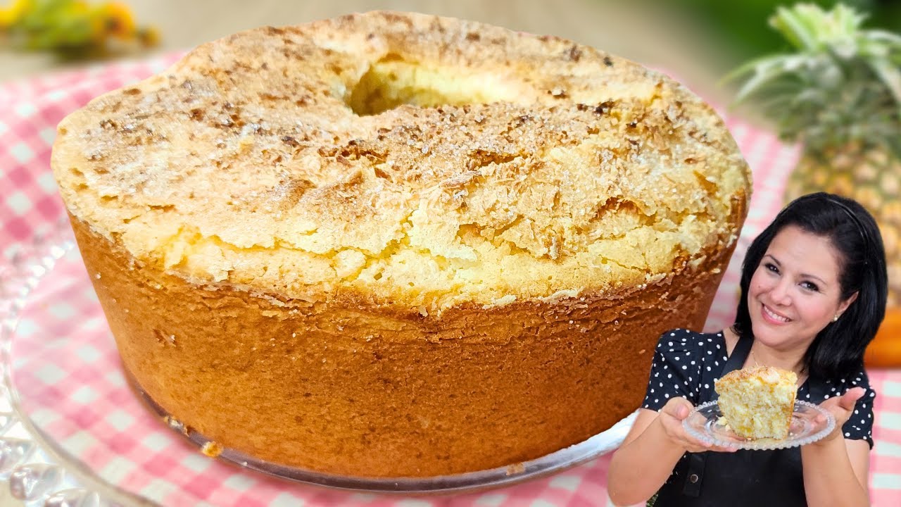 BOLO DE ABACAXI SIMPLES E PERFEITO PARA O CAFÉ  ! Bolo amanteigado super fofinho de abacaxi com coco