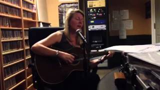 Avant on Air: Laurelyn Dossett