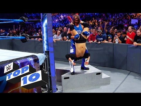 SmackDown Viewership Continues To Increase Going Into TLC