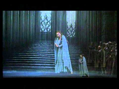 Il dolce suono (Lucia di Lammermoor) - Mariella Devia Part.1