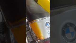 1975 BMW R90S Imperfections