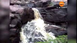 preview picture of video 'Com primeiras chuvas, barragem transborda em Emas (PB) - TV Metrópole'