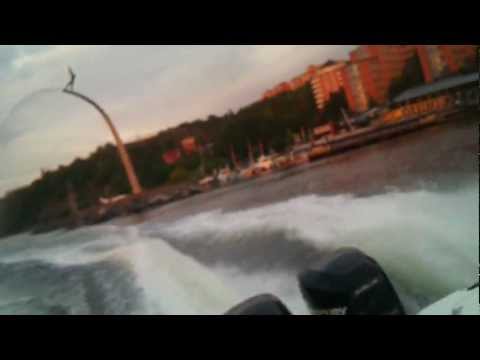 Donzi 32 ZF Nacka Strand