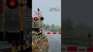 Download lagu JPL 5 Palang Dishub Oro - Oro Ombo, Perlintasan Kereta Api Pasuruan Sirine Multech. mp3