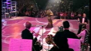 Lolita Flores "Amor Amor"en directo Nochebuena Raphael