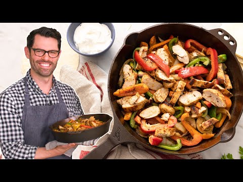 Easy Chicken Fajitas Recipe!