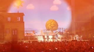 BigFlo &amp; Oli - Nous aussi 2 ( Live @ Tours)