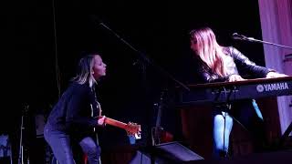 Nalani and Sarina "Wake Up" and "Hung Up" Sisterbugs event Kelly's Logan House 1/26/18
