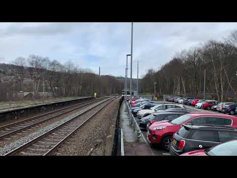 37521 & 37667 pass Sowerby bridge 5Z48