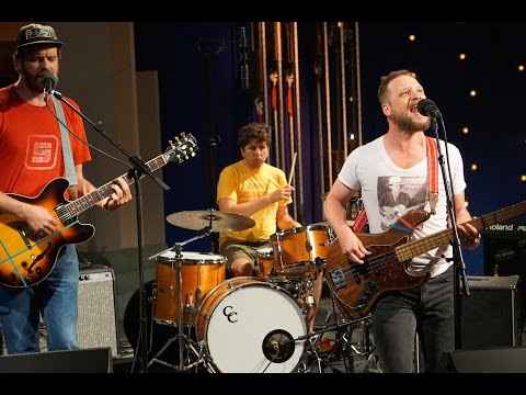 Dr. Dog - 'Nellie' I The Bridge 909 in Studio