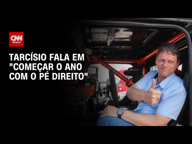 Tarcísio após polêmica com marca de sandália: "Começar 2026 com pé direito" | CNN 360°