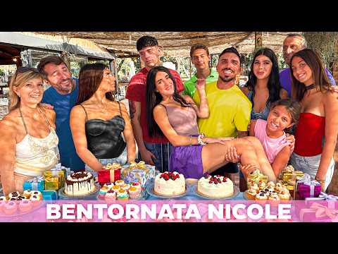 ZIA NICOLE FESTEGGIA IL SUO RITORNO NEL CANALE CON STEFANO ILARY E I SUOI AMICI!