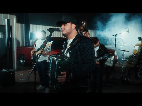 Edgardo Nuñez x Mi Pasado y Mi Presente [Video Musical] En Vivo