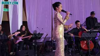 Download lagu Resepsi Fattzura Fairytale: Dayang Nurfaizah Nyanyi LELAKI TERAGUNG mp3 Download lagu Resepsi Fattzura Fairytale: Dayang Nurfaizah Nyanyi LELAKI TERAGUNG mp3