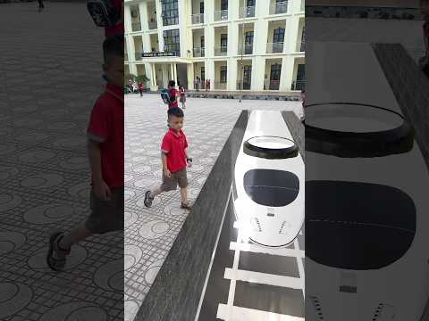 Lên xe đi học về qua nhanh con #shortvideo
