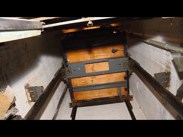 Лифты не работают. Кто виноват?