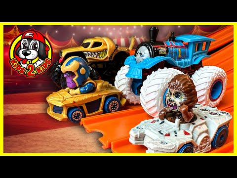 MONSTER TRUCKS VS RACE CARS - RINGLING CIRCUS RACE (Hot Wheels Racerverse & Monster Jam)