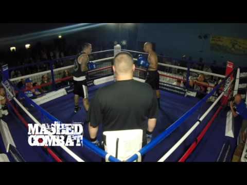 Dan Taylor vs Marcus Smith - Mashed Combat