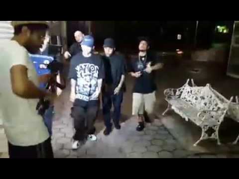 Detras de camara/Mas pa lla que pa aca/santa grifa