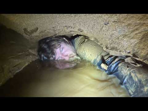 Stuck Alone In A Flooding Cave