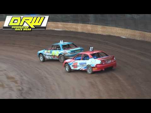 Modified Sedans - Golden Helmet Series - Heat 2 - Kingaroy Speedway - 07.11.15