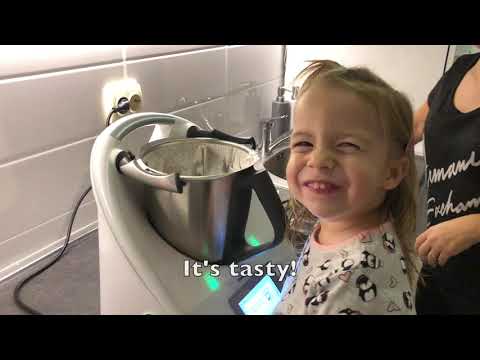 Melissa's first cake