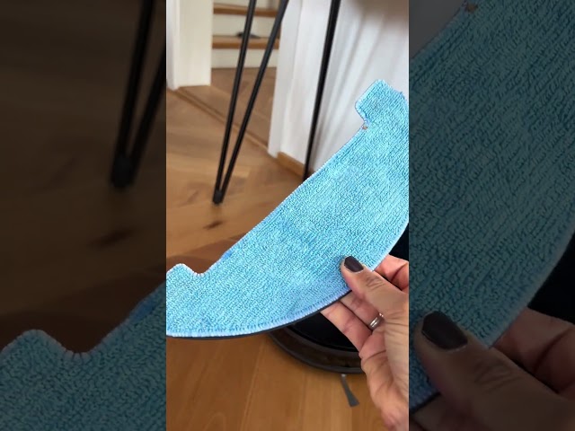 Vidéo teaser pour Trisa T-Bot Pro 4000 Test | Roboterstaubsauger und Wischfunktion Review mit Dominique