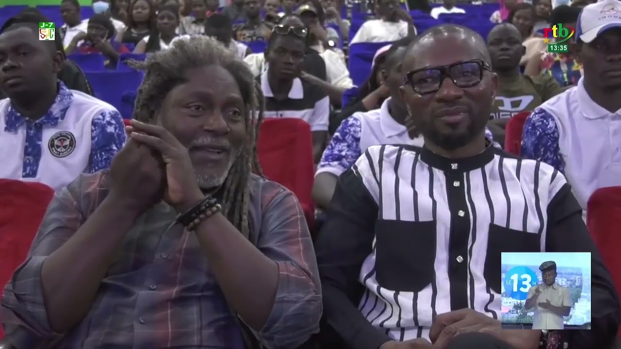 Women‘s clips Awards de la Télévision BF1: L’artiste burkinabè Audrey remporte le sacre