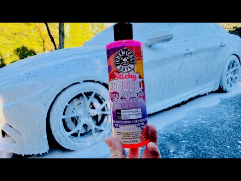 Chemical Guys Sticky SnowBall Ultra Snow Foam Review