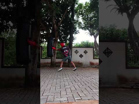 Jab-Slip-rear uppercut K.O 🔥🥊 #boxing #boxingcombos #knockout #ytshorts #mma #fightiq