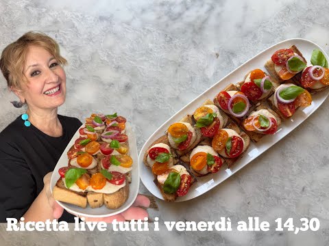 Ospiti all'improvviso? Prepara questi crostini al tonno e pomodorini senza cottura