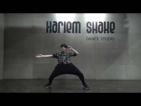 TATAYOUNG - Sexy Naughty Bitchy choreography by MossVAE