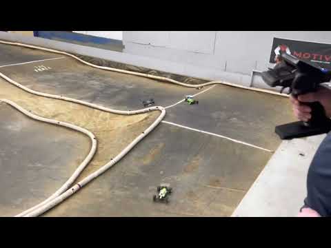 Team Associated B74.1D || Enzo Albertoni