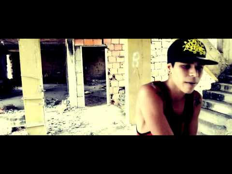 Mucho Gusto [[Video Oficial]]  Flecha Gaining Respect
