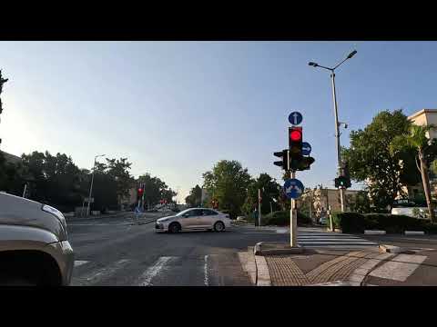 Haifa (Israel) Bicycle ride. (4K).