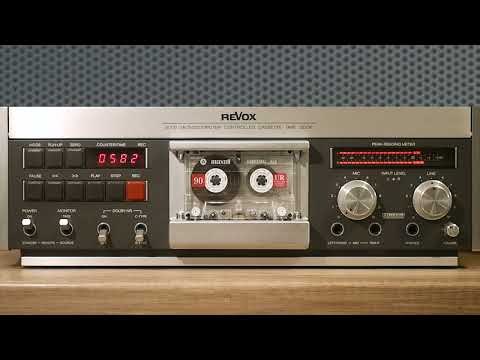 *VIDEO BACKGROUND* FREE TO USE: 28 min. Maxell Cassette  - playing in Revox B-710